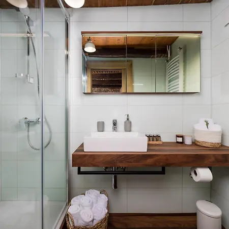 Oliti With Pool *